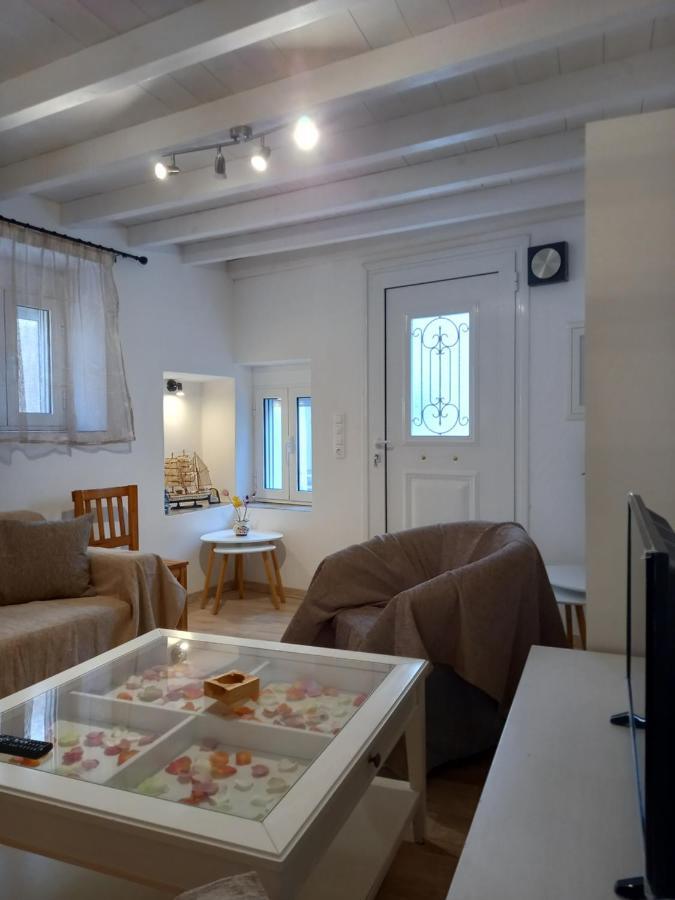 Вилла Apanema House Aegina Экстерьер фото