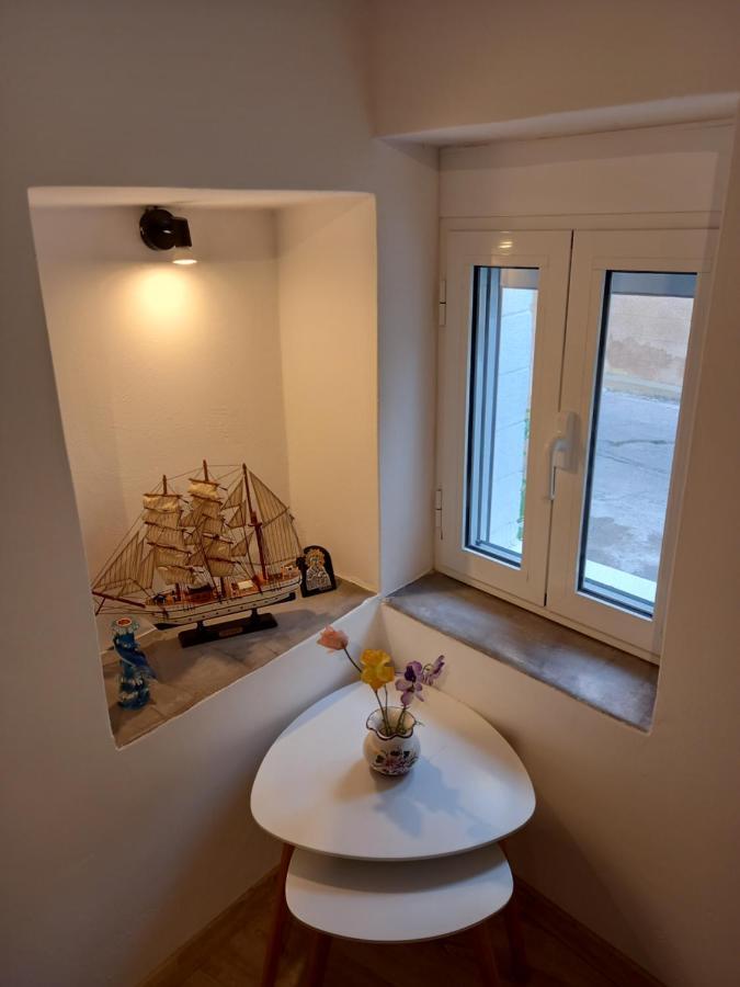 Вилла Apanema House Aegina Экстерьер фото