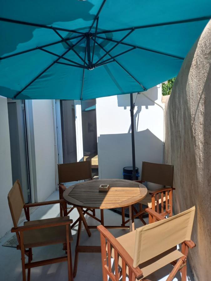 Вилла Apanema House Aegina Экстерьер фото